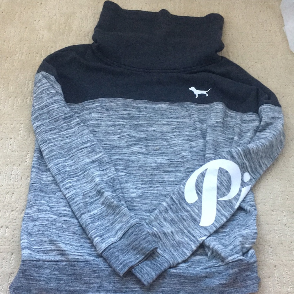 Cute pink turtle neck sweatshirt!!